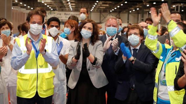 Isabel Díaz Ayuso en el acto de clausura del hospital de Ifema.