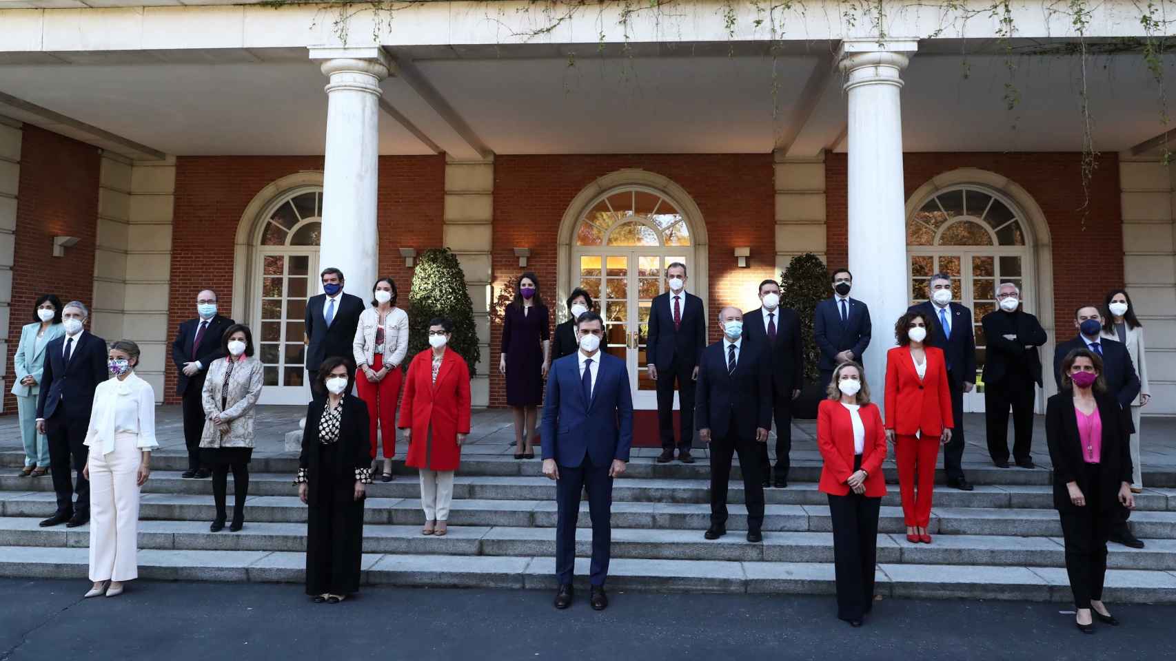 Foto del Gobierno de Pedro Sánchez, actualizada tras la entrada de Ione Belarra y los ascensos de Yolanda Díaz y Nadia Calviño.
