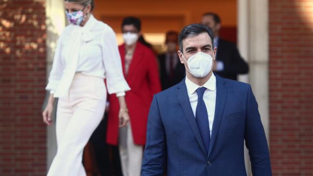 El presidente del Gobierno, Pedro Sánchez; a su llegada para la tradicional foto de familia del Ejecutivo.