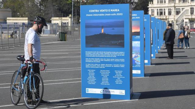 Exposición en muelle de trasatlánticos