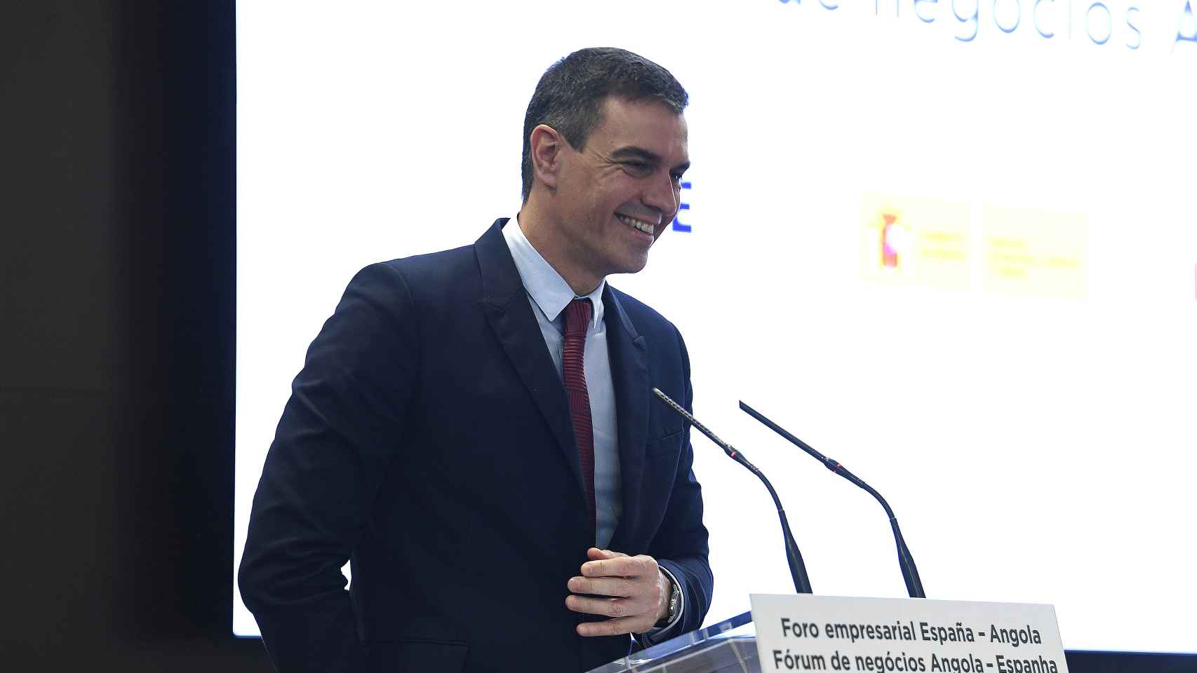 Pedro Sánchez, en el foro empresarial España-Angola, celebrado en Luanda.