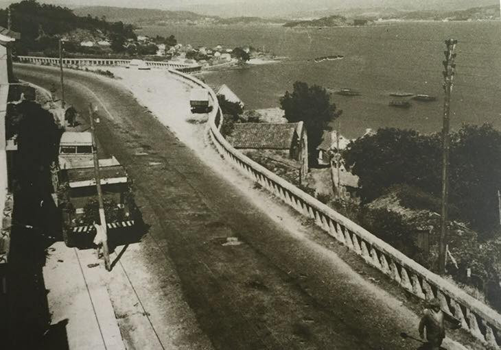 Construcción de la carretera Pontevedre- O Grove y mirador de A Granxa. Foto: Sanxenxo Antigo.