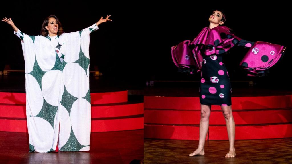 Yolanda Ramos y Blanca Romero, protagonistas del desfile de Navarrete.