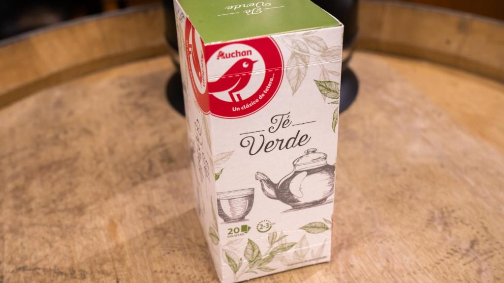 La caja de té verde de Auchan, la marca blanca de Alcampo.