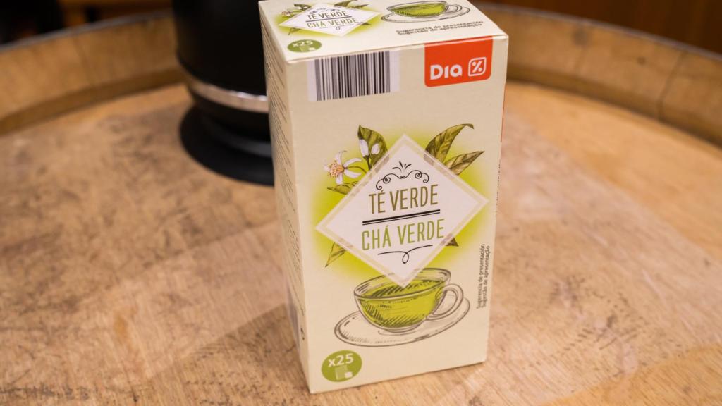 La caja de té verde de Dia.