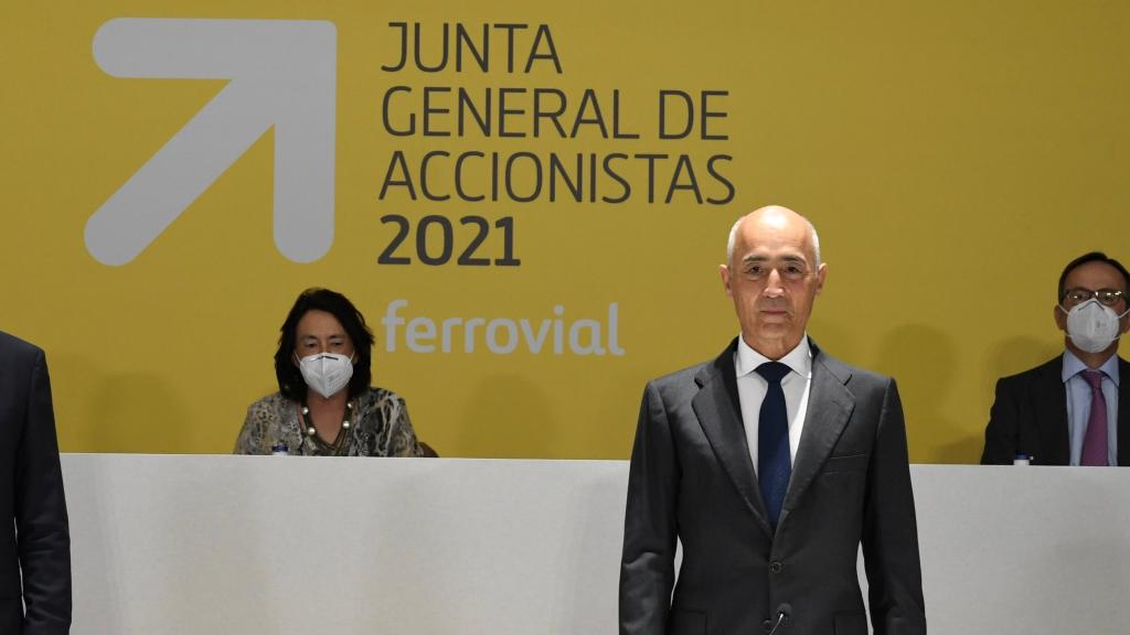 Rafael del Pino e Ignacio Madridejos en la Junta General de Accionistas 2021.