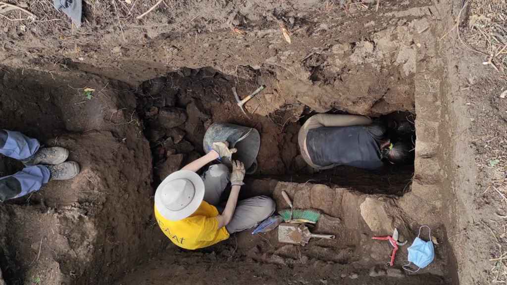 Intervención arqueológica de la UVigo en el yacimiento romano de la playa de Canexol, en la Illa de Ons.