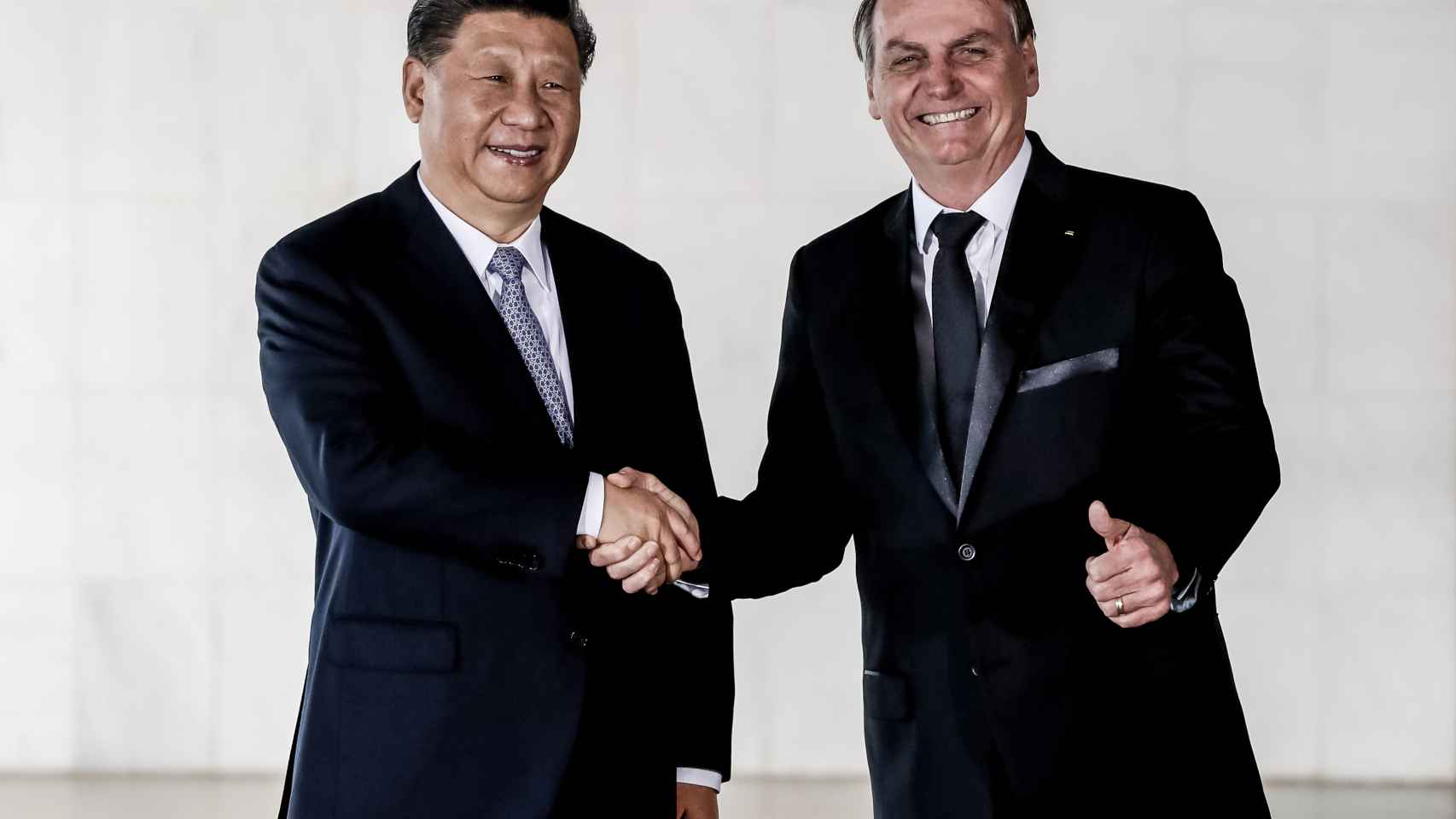 Xi JInping junto a Jair Bolsonaro.