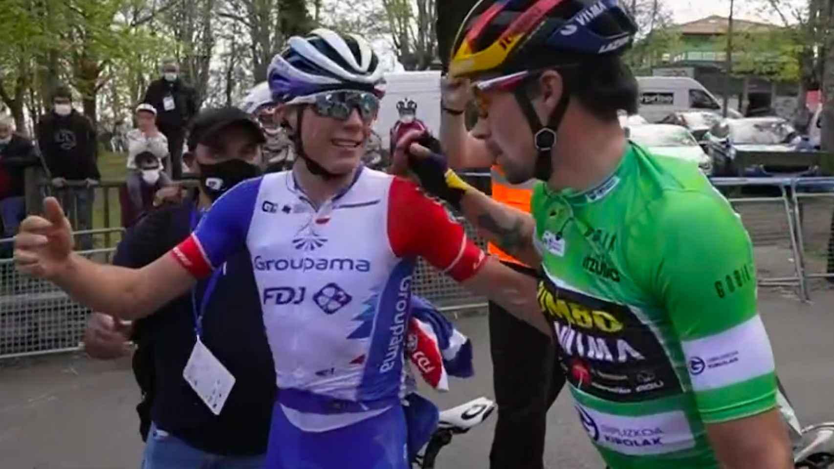 Roglic y Gaudu celebran sus éxitos en la Vuelta al País Vasco