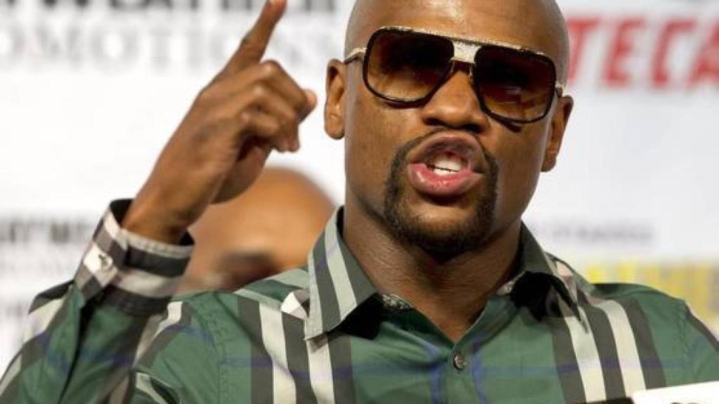 Floyd Mayweather, durante un acto ante los medios de comunicación