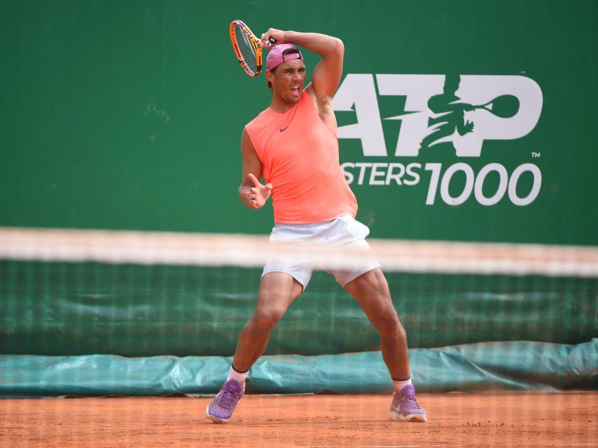 Nadal, durante un entrenamiento en Montecarlo.