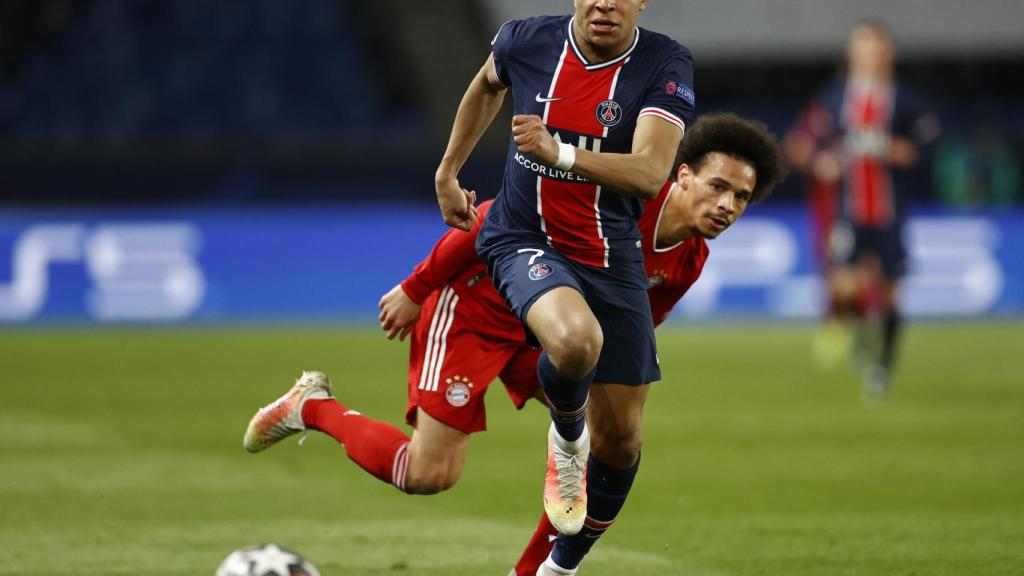 Kylian Mbappé y Leroy Sané, durante el PSG - Bayern Múnich de la Champions League 2020/2021