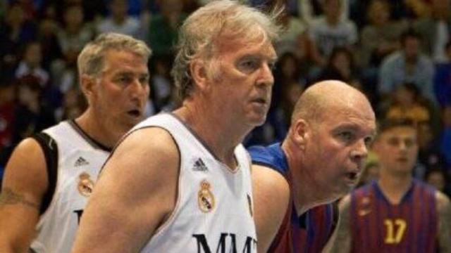 Paniagua en un partido con los veteranos del Real Madrid