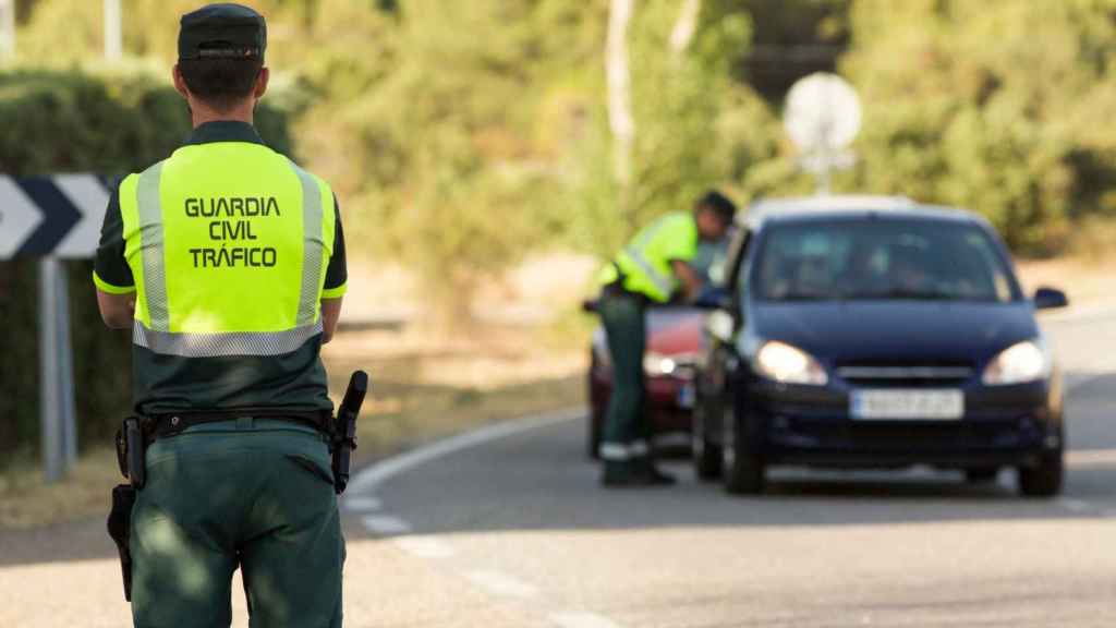 Seis detenidos en Pontevedra por intentar canjear permisos de conducir venezolanos falsos