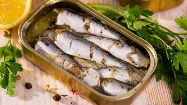 OCU: estos son los pescados con menos mercurio del súper