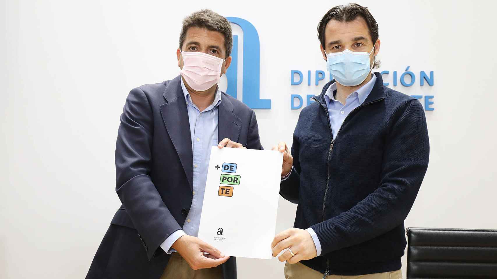 Carlos Mazón y Eduardo Dolón, en la presentación de la financiación deportiva extraordinaria.