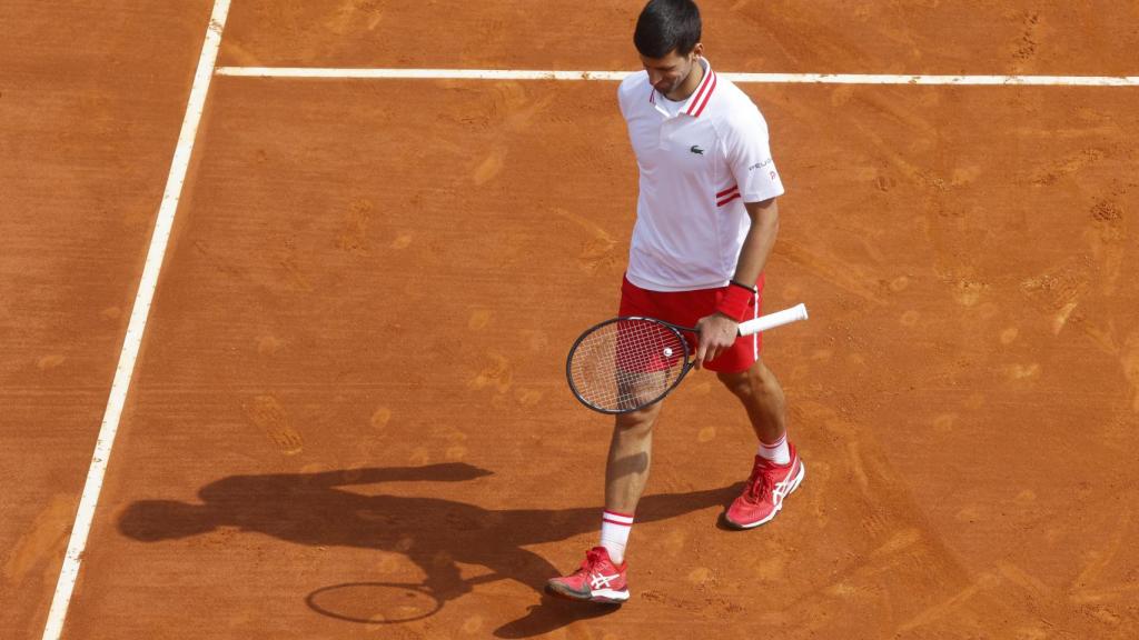 Novak Djokovic abandona la pista del Masters 1000 de Montecarlo