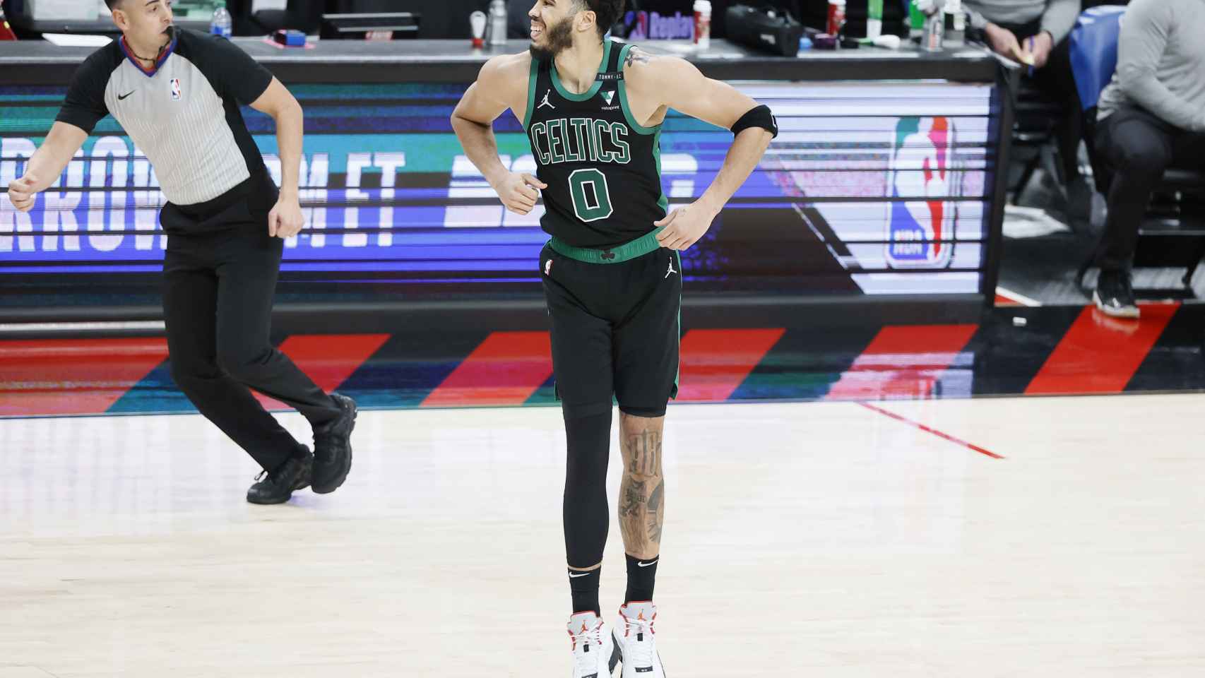 Jason Tatum durante un partido con los Boston Celtics