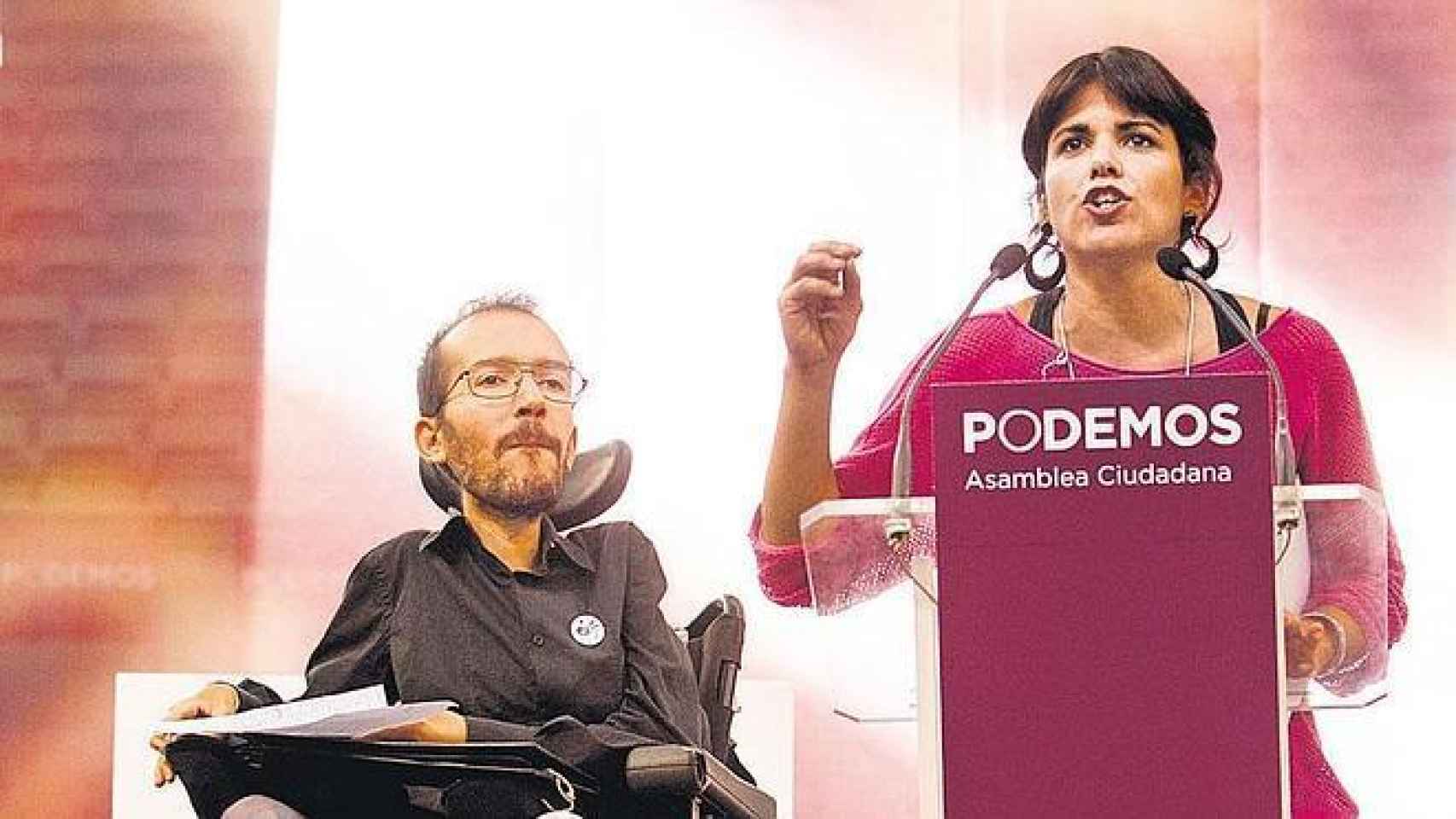 Pablo Echenique y Teresa Rodríguez, durante el Congreso Fundacional de Podemos en el que disputaron el poder a Pablo Iglesias.