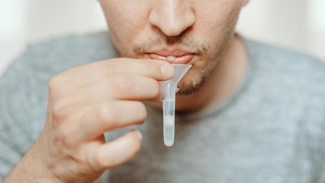 Cribado en saliva para adolescentes de 12-17 años en la provincia de A Coruña