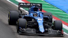 Fernando Alonso en el Gran Premio de la Emilia Romaña en Imola