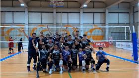 Medio millón de euros para un sueño: El reto del voleibol ferrolano en la máxima categoría