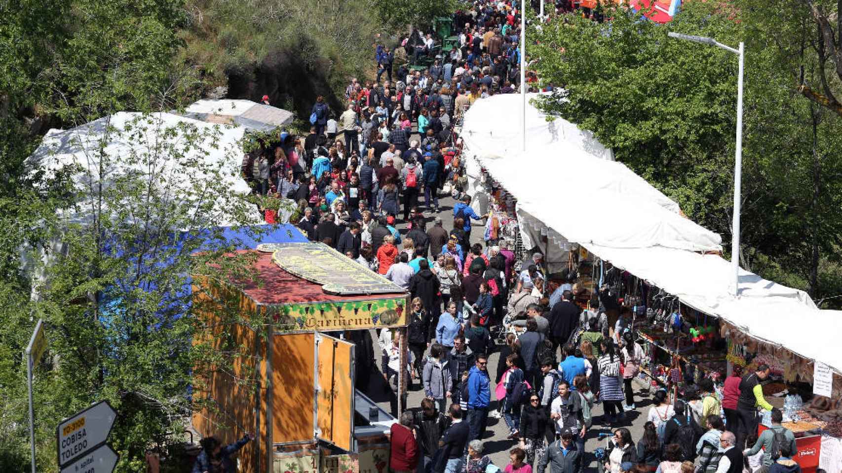 Una imagen de la multitudinaria romería del Valle celebrada el 1 de mayo del 2018 en Toledo