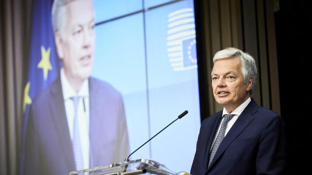 El comisario de Justicia, Didier Reynders, durante la rueda de prensa de este martes