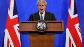 Boris Johnson durante la rueda de prensa que ha ofrecido en Londres.