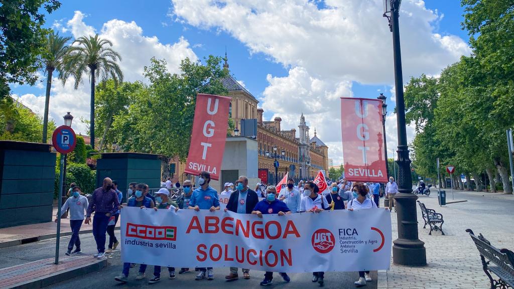Protesta de los trabajadores de Abengoa en Sevilla.