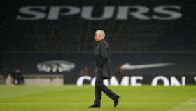Mourinho en su último partido como entrenador del Tottenham