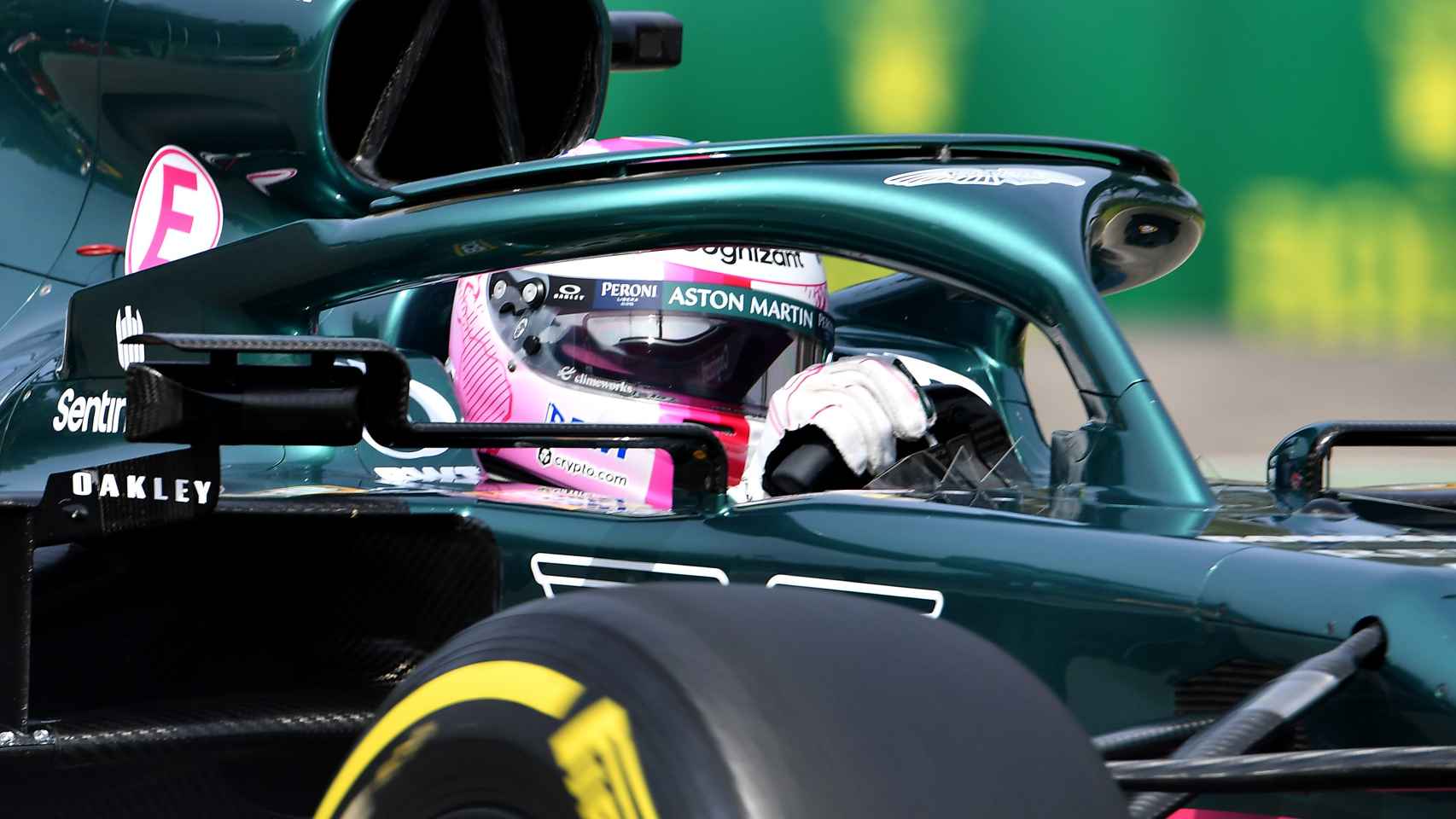 Vettel con su Aston Martin en Imola