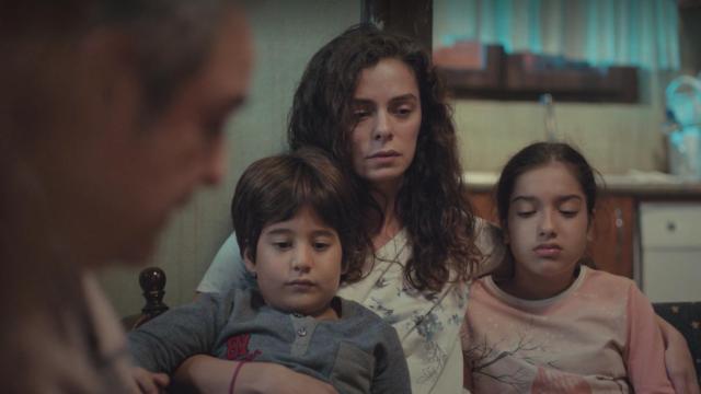 Avance en fotos del nuevo capítulo de 'Mujer': ¿Ha muerto también Enver?