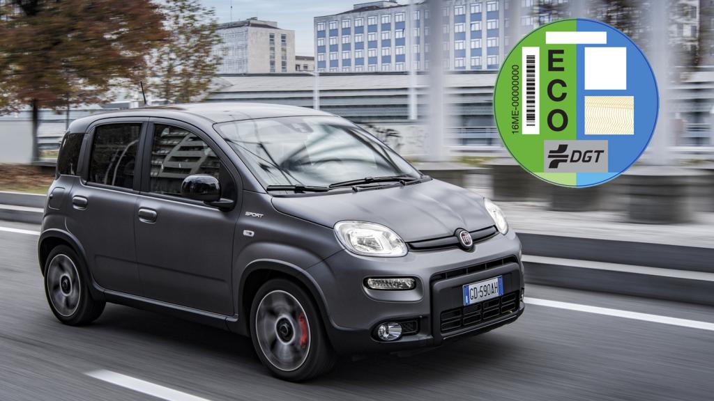 El Fiat Panda tiene la etiqueta ECO por ser un coche híbrido ligero.