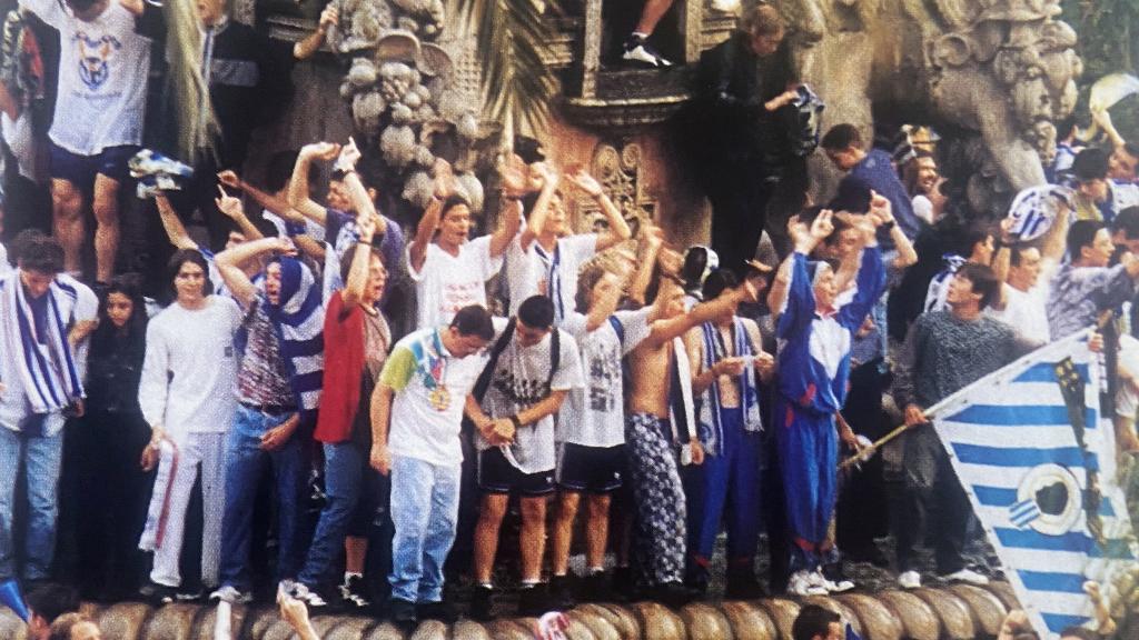 Celebración en la fuente de Luceros.