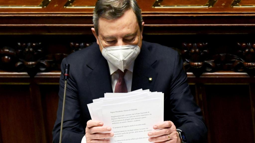 El primer ministro italiano, Mario Draghi, durante la presentación de su plan en el Parlamento este lunes