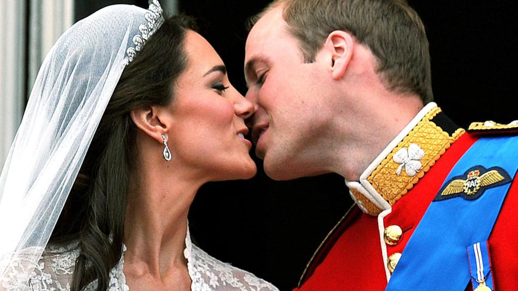 Kate Middleton y el príncipe Guillermo el día de su boda.