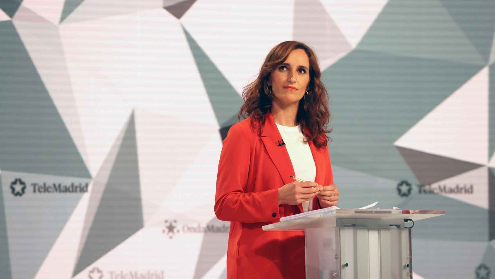 Mónica García, durante el debate electoral.