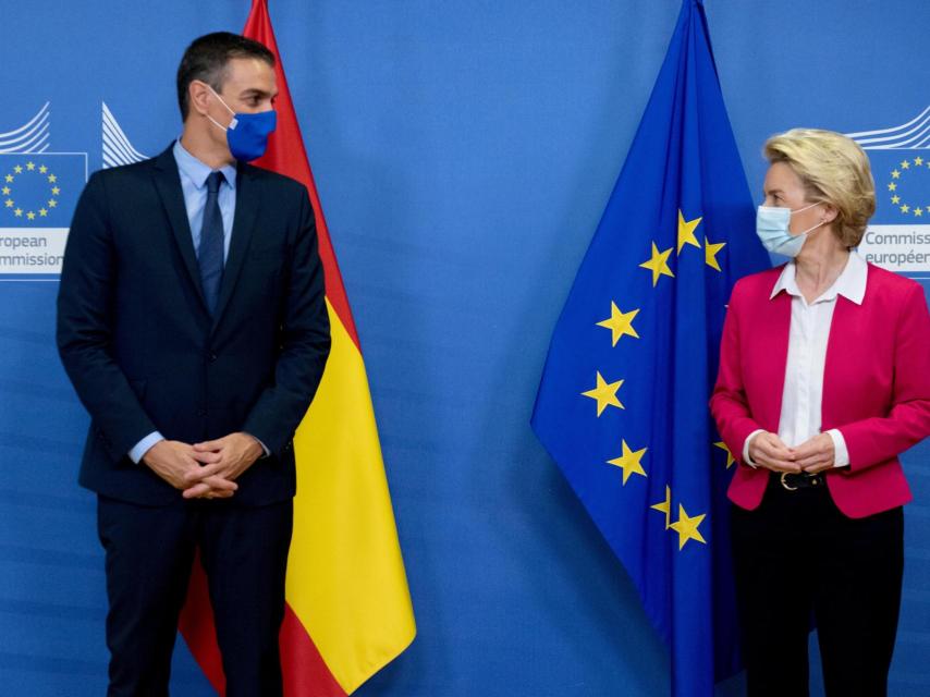 Pedro Sánchez  y Ursula von der Leyen, durante su última reunión en Bruselas en septiembre de 2020.