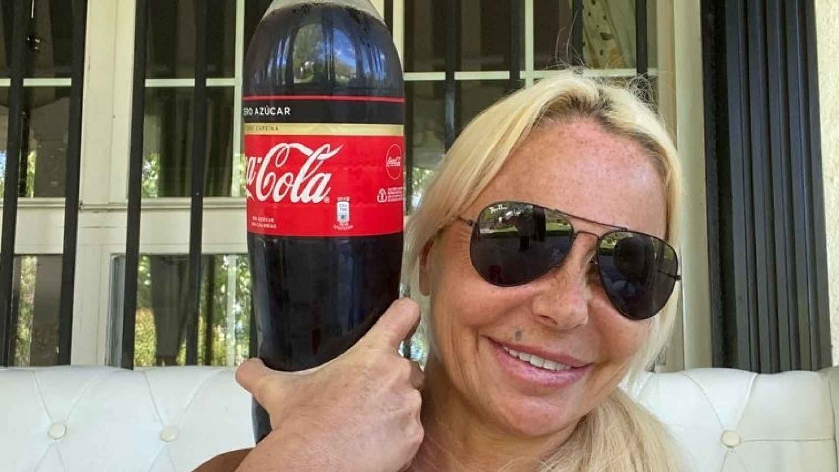 Leticia Sabater y una Coca-Cola Zero.