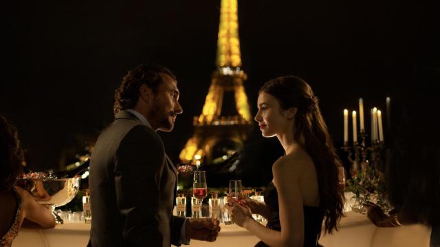 Lily Collins es la protagonista de 'Emily in Paris'.