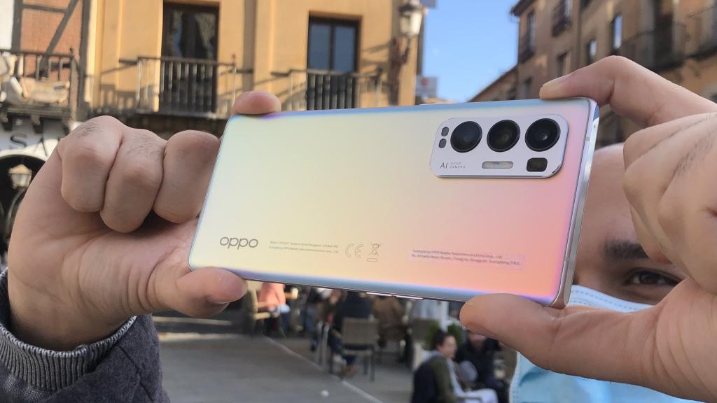 Oppo Find X3 Neo