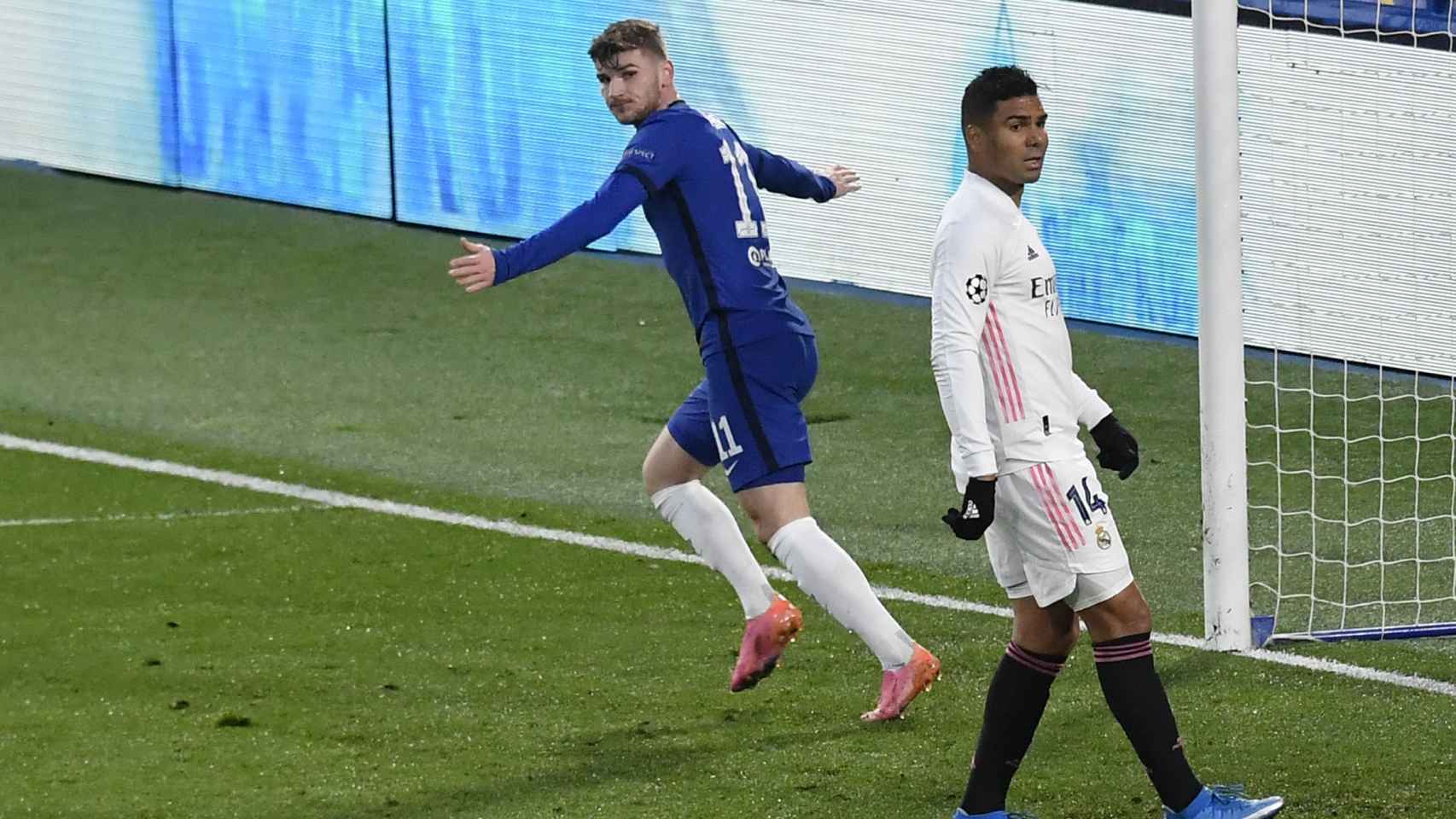Casemiro se lamenta tras el gol de Werner en el Chelsea - Real Madrid