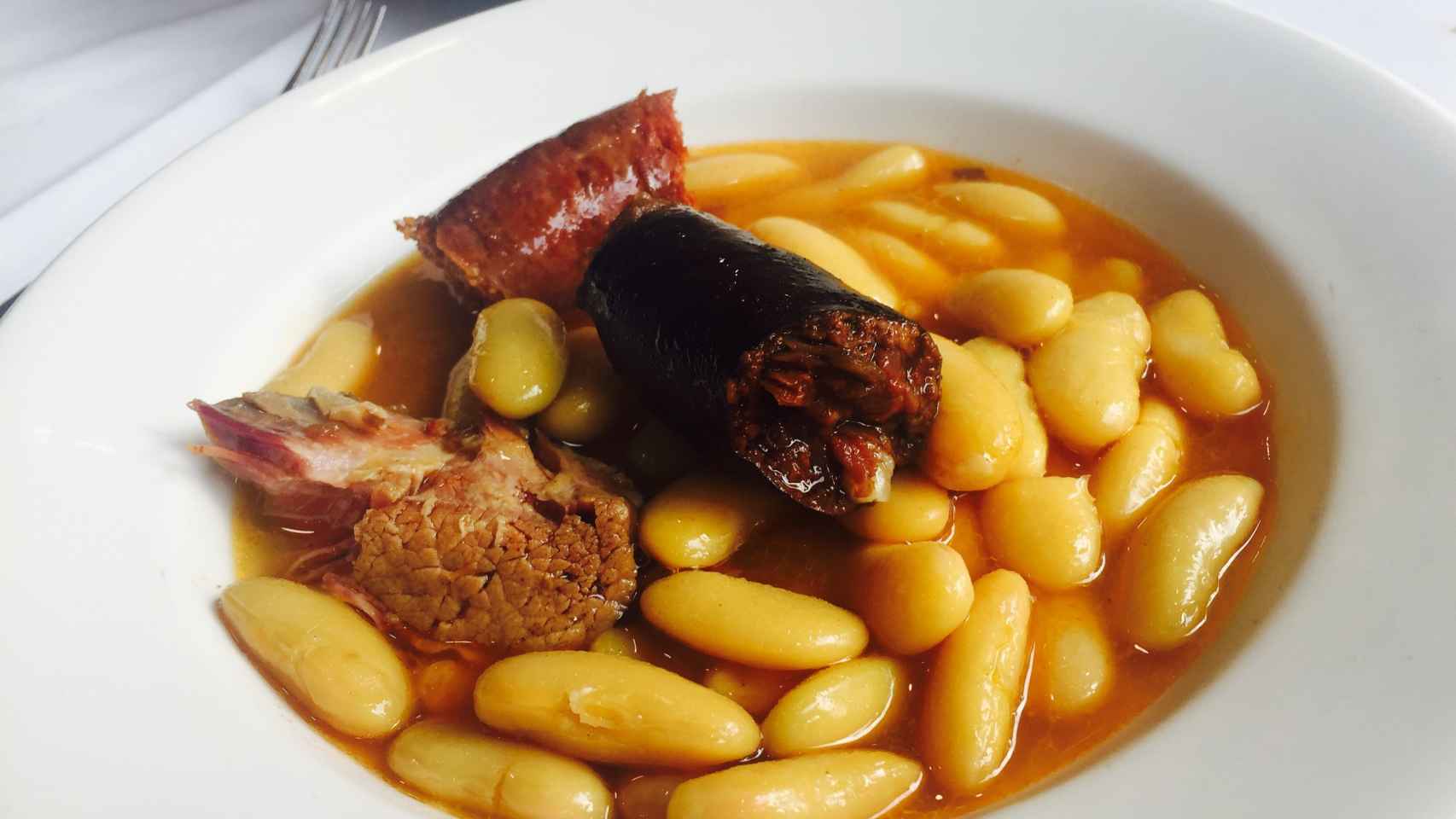 Las doce mejores fabadas que puedes comer este año sin pisar Asturias