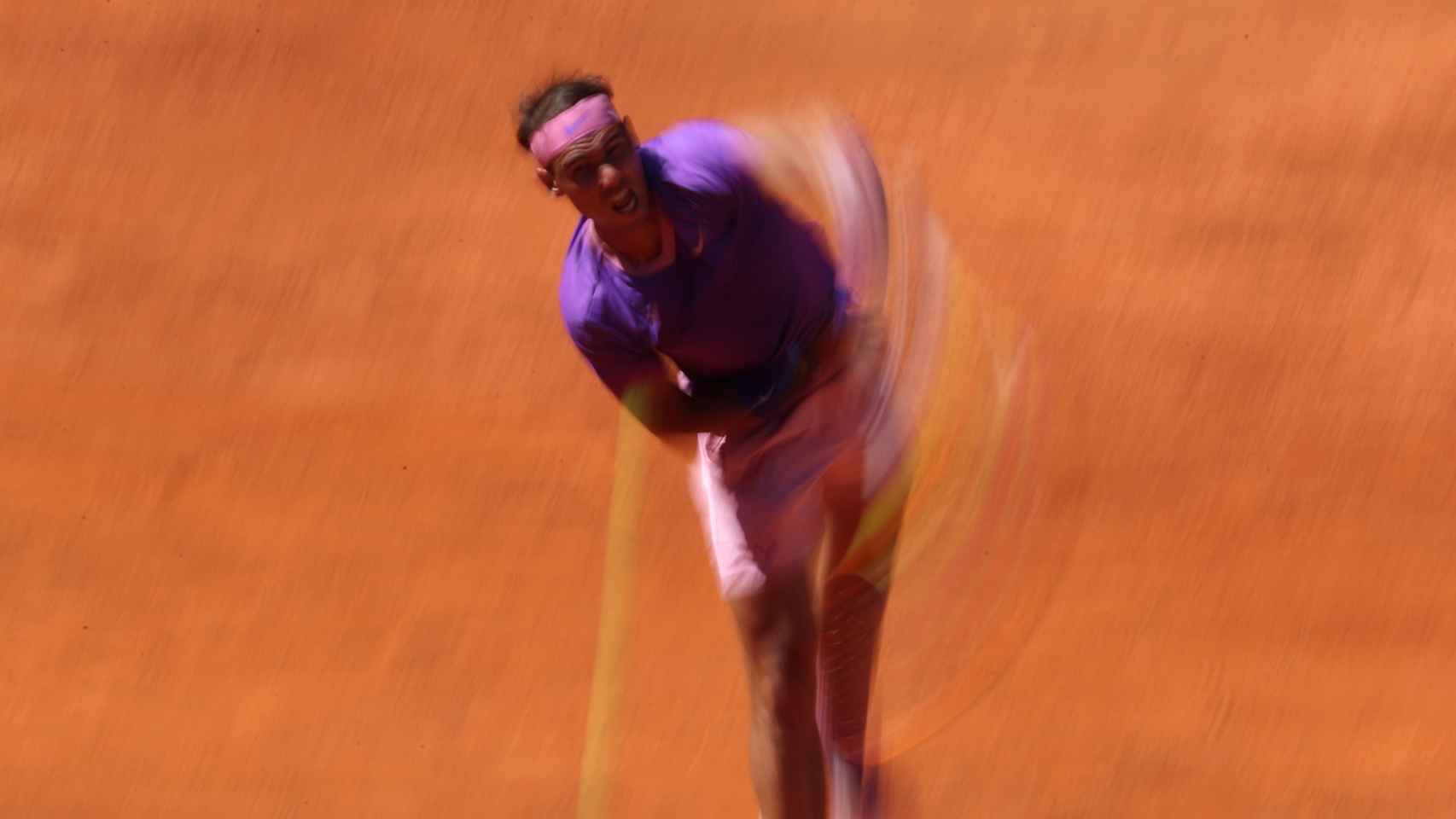 Rafa Nadal, en su partido frente a Carlos Alcaraz en el Mutua Madrid Open 2021