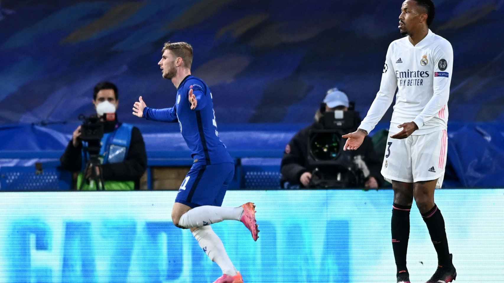 Timo Werner celebra su gol al Real Madrid