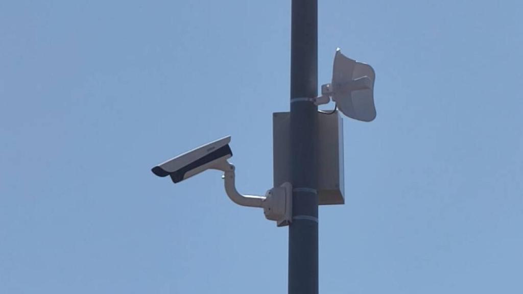 Una de las cámaras de videovigilancia que se están instalando en Mora (Toledo)