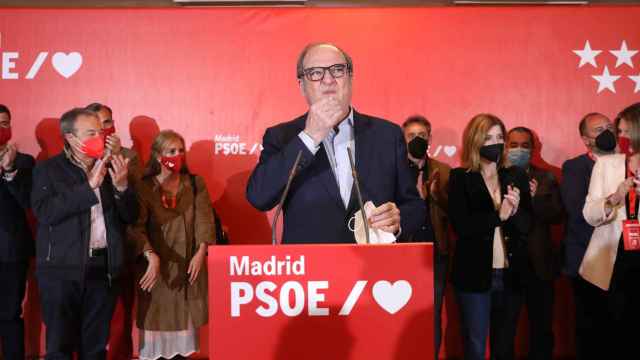 El candidato del PSOE a la Presidencia de la Comunidad de Madrid, Angel Gabilondo, ofrece una rueda de prensa tras las votaciones  del 4-M.