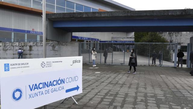 Vacunación en Ifevi, Vigo.