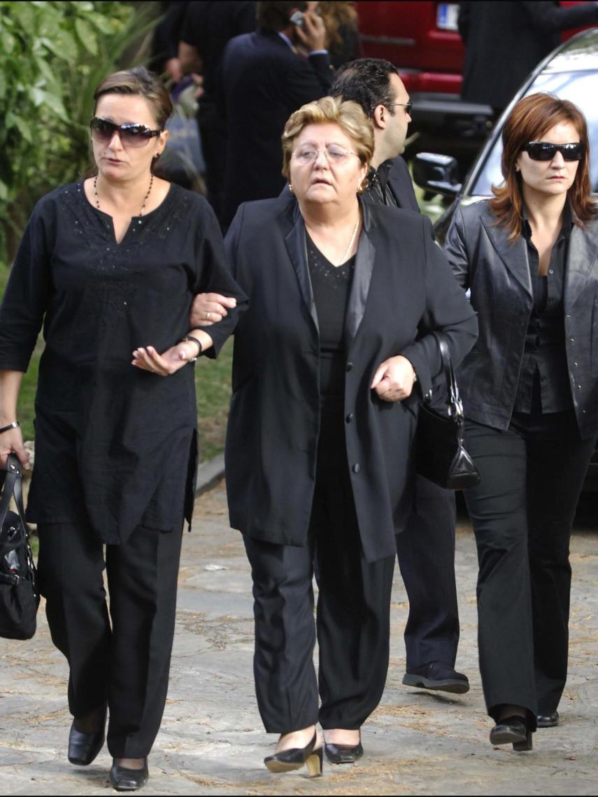 Conchi Ortega Cano camino al velatorio de Rocío Jurado.